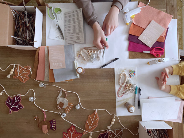 Dainty Maker Craft Box No. 6 // Funky Folk Art Turkey Banner