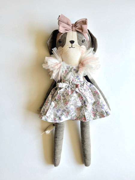 Wonder-Filled Puppy // Vintage Garden