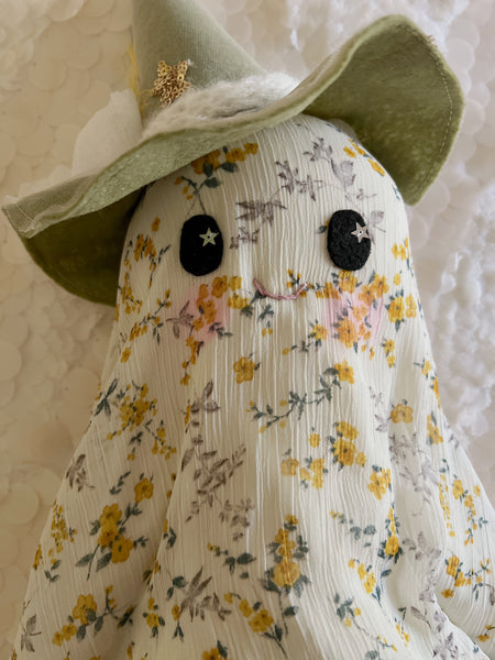 Wonder-Filled Attic Ghost// Dainty Mustard Floral
