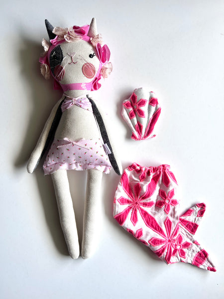 Bespoke Ocean Darling Kitty Art Doll Set // Coral Reef