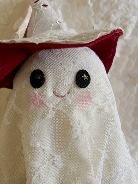 Wonder-Filled Attic Ghost// Vintage Lace