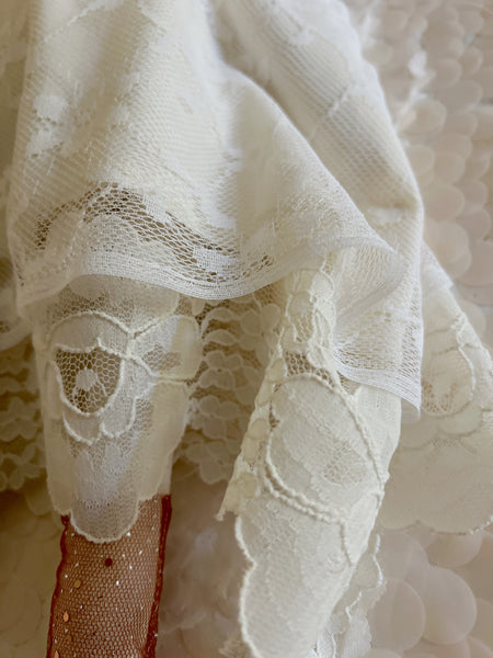 Wonder-Filled Attic Ghost// Vintage Lace