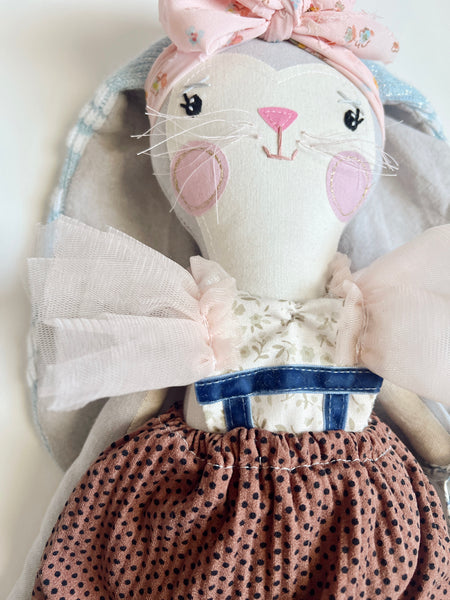 Wonder-Filled Rabbit // Eclectic Dot