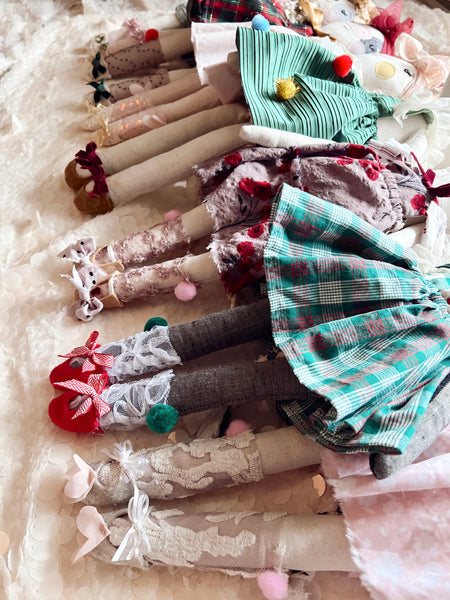 Wonder-Filled Pig // Isicle Shimmer