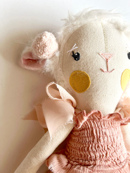 Wonder-Filled Bespoke Lamb // Blush Smocked