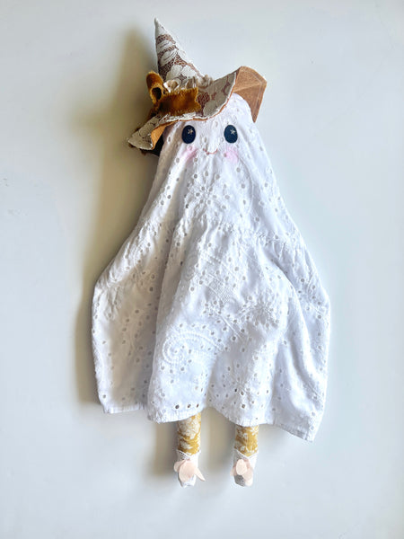 Wonder-Filled Attic Ghost// White Eyelet