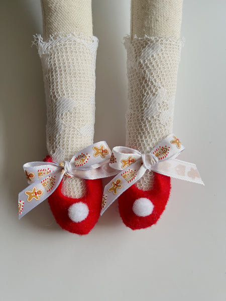 Wonder-Filled Snowbabe // Festive Wreath