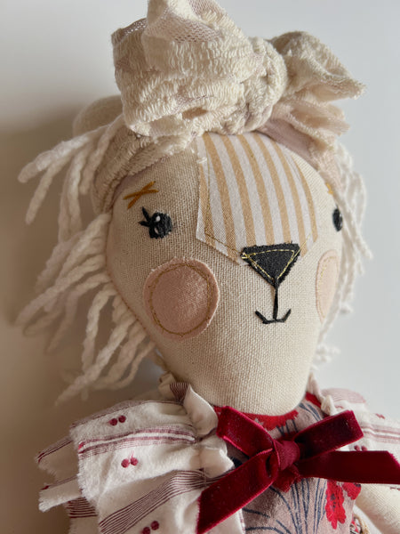 Wonder-Filled Lioness //  Sugar Plum