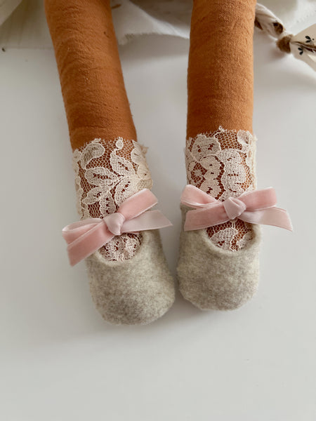 Wonder-Filled Bespoke Horse Doll // Vintage Floral Pastel - DaintyCheeks