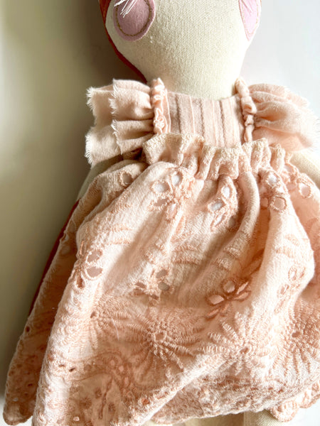 Wonder-Filled Fox // Dusty Blush Petal