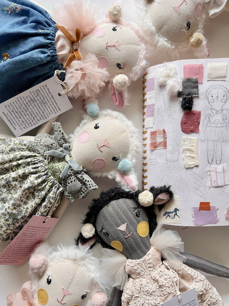 Wonder-Filled Bespoke Lamb // Textured Neutral