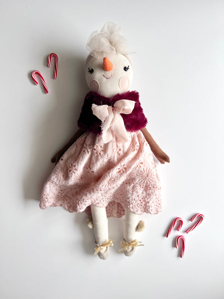 Wonder-Filled Snowbabe // Blush Wonderland