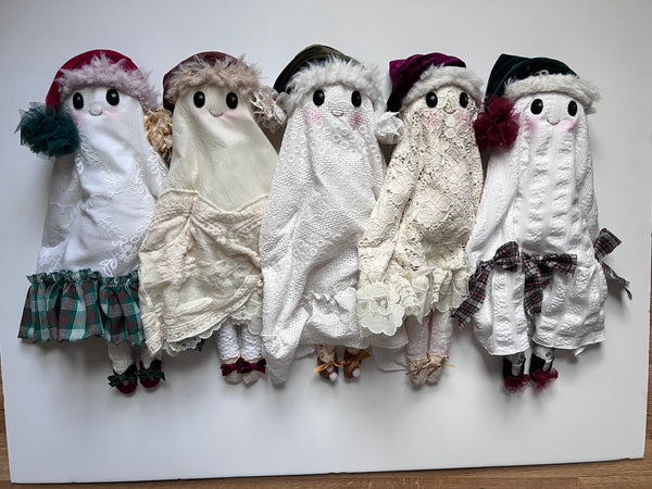 Spirit of the Holiday Bespoke Doll // Holiday Plaid Ruffle