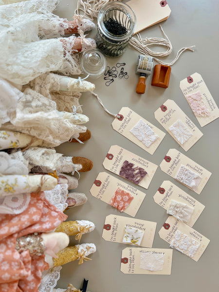 Wonder-Filled Attic Ghost// Mint Bow Stripe