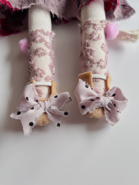 Wonder-Filled Lioness //  Sugar Plum