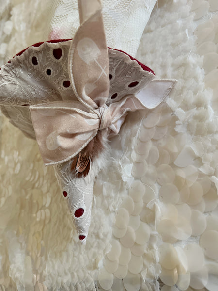 Wonder-Filled Attic Ghost// Vintage Lace