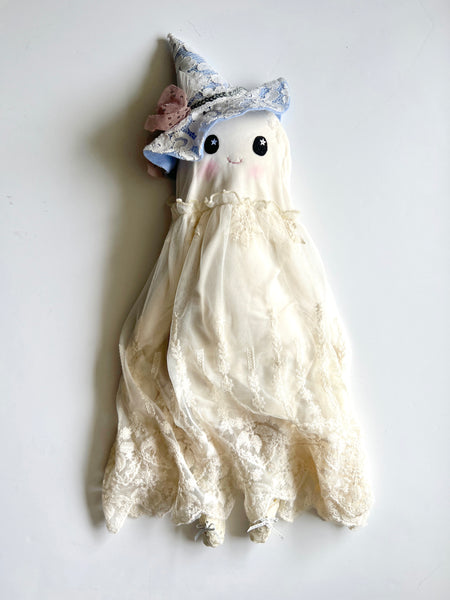 Wonder-Filled Attic Ghost// Floral Tulle