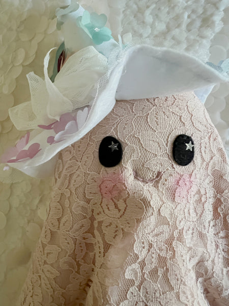 Wonder-Filled Attic Ghost// Blush Vintage Lace
