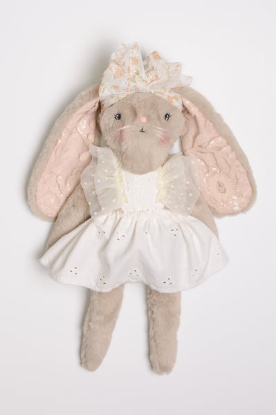 Wonder-Filled Snuggle Bunny // Ivory Eyelet