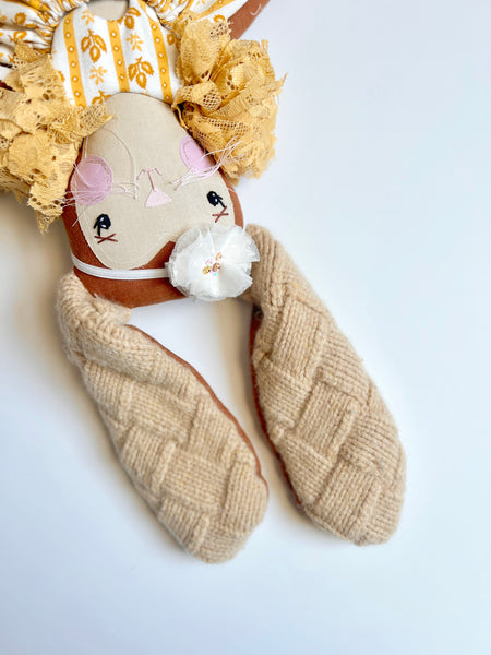 Wonder-Filled Rabbit // Vintage Mustard