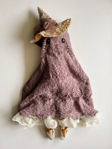 Wonder-Filled Attic Ghost// Plum Lace