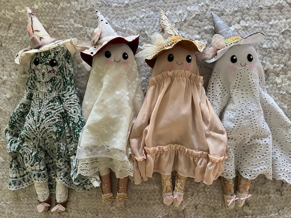 Wonder-Filled Attic Ghost// Blush Vintage Lace
