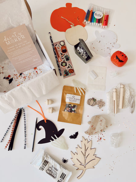 Dainty Maker Craft Box No. 17 // Halloween Outside the Lines Box